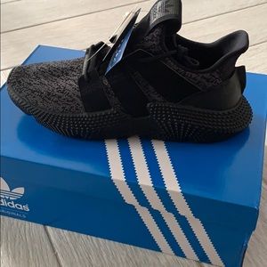 Badass Adidas Prophere sneakers!!